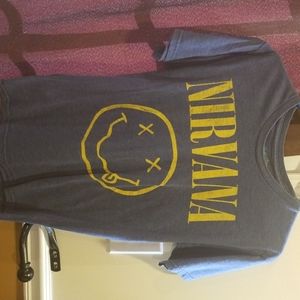 Nirvana tee